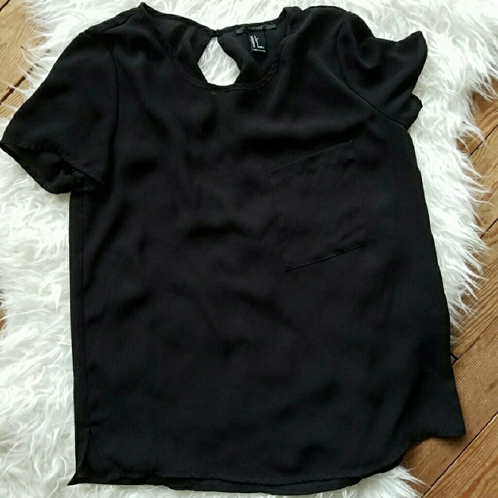 Minimal Chiffon Pocket Tee